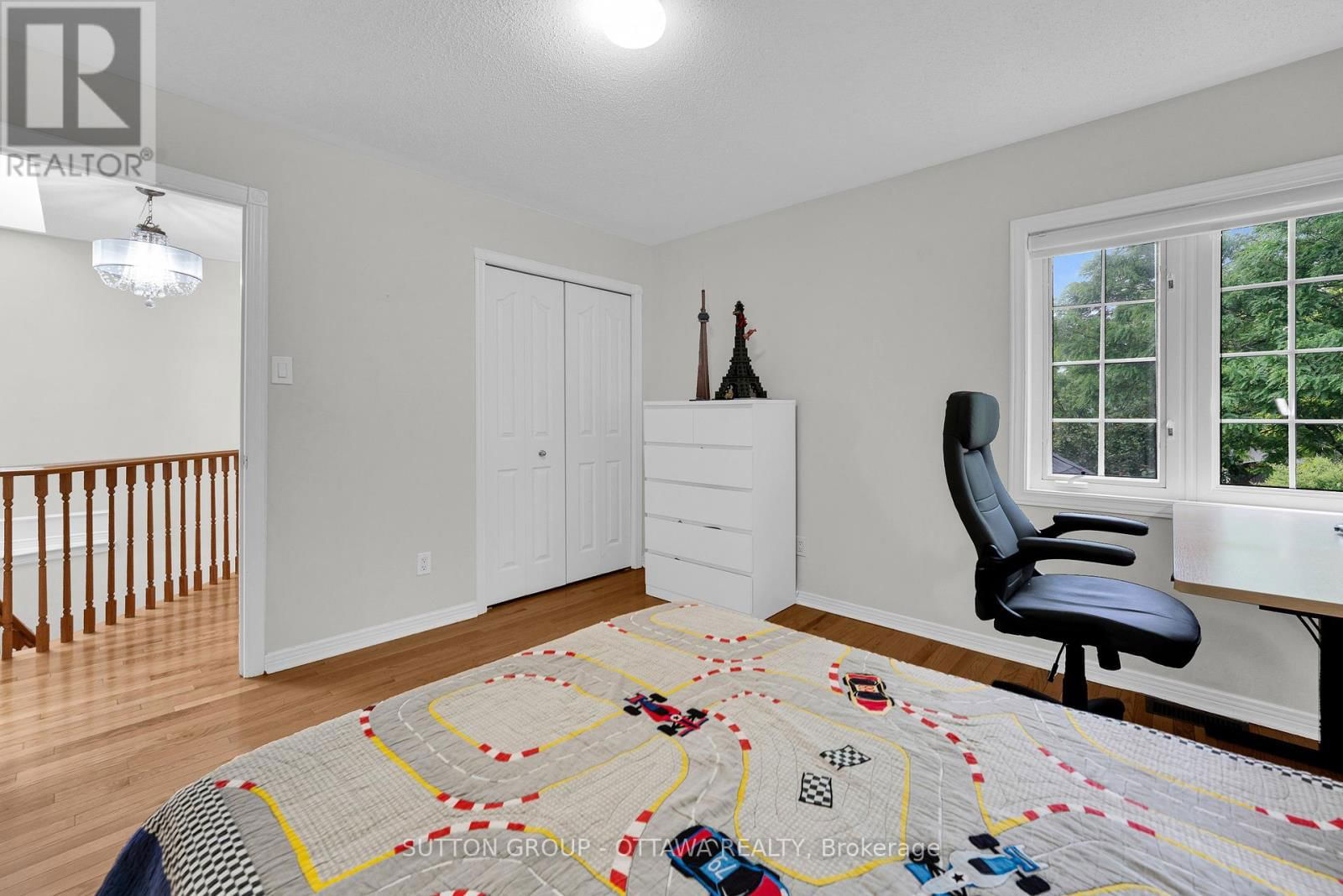 8 DUNN STREET Image 32