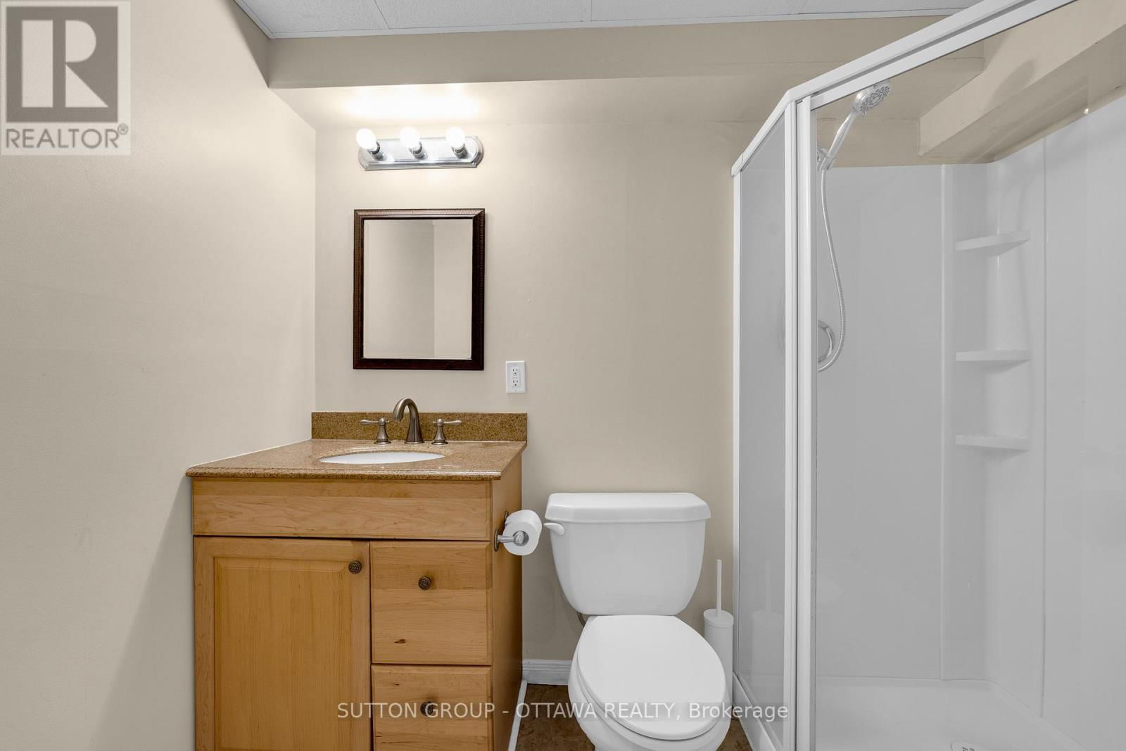 8 DUNN STREET Image 40