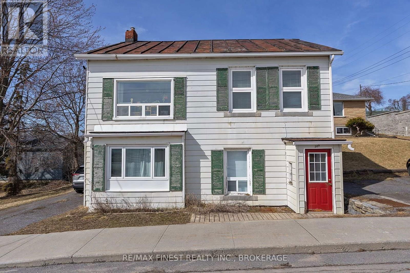 589 KING STREET WEST Image 21