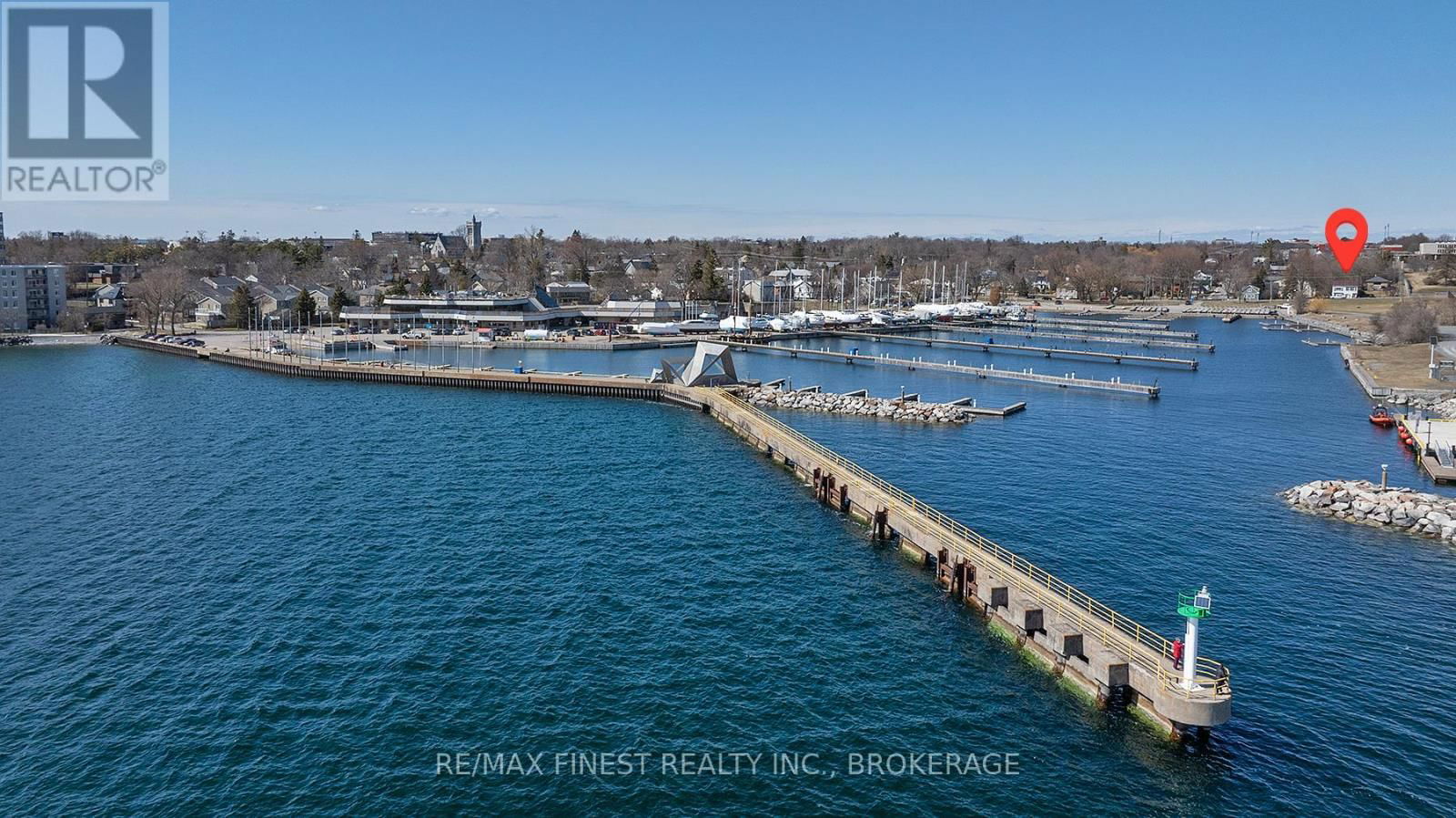589 KING STREET WEST Image 39