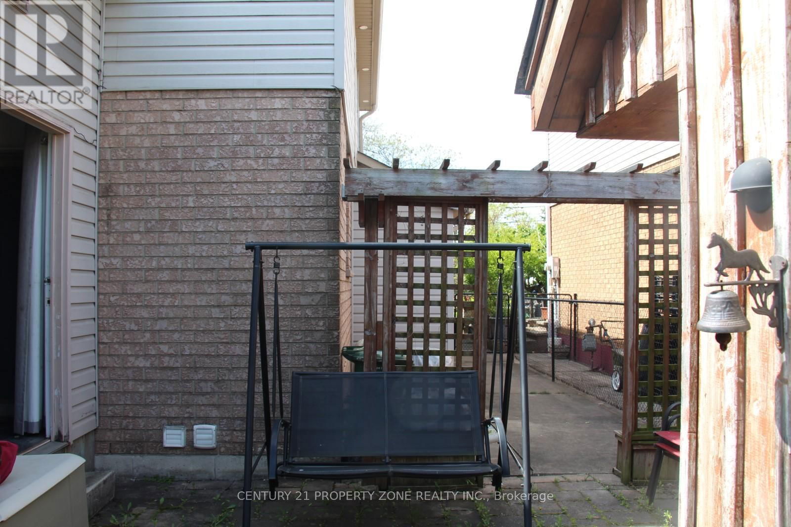 163 STONE CHURCH ROAD EAST Image 13