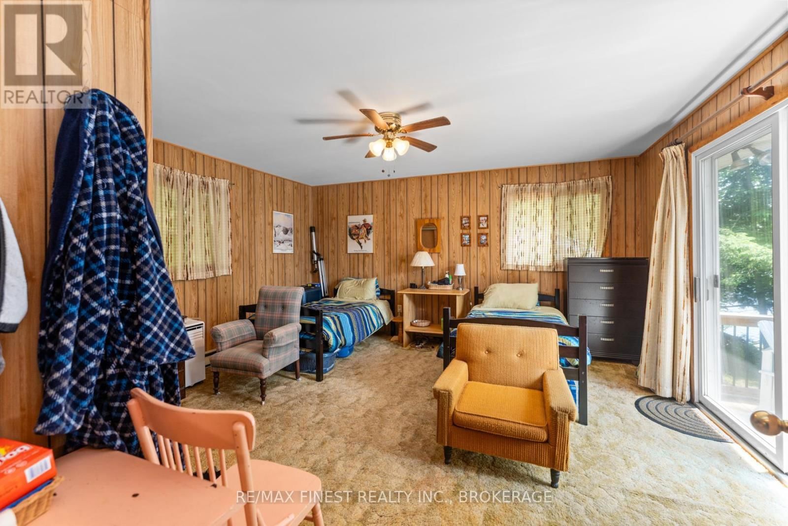 101 SPLIT RAIL LANE Image 15