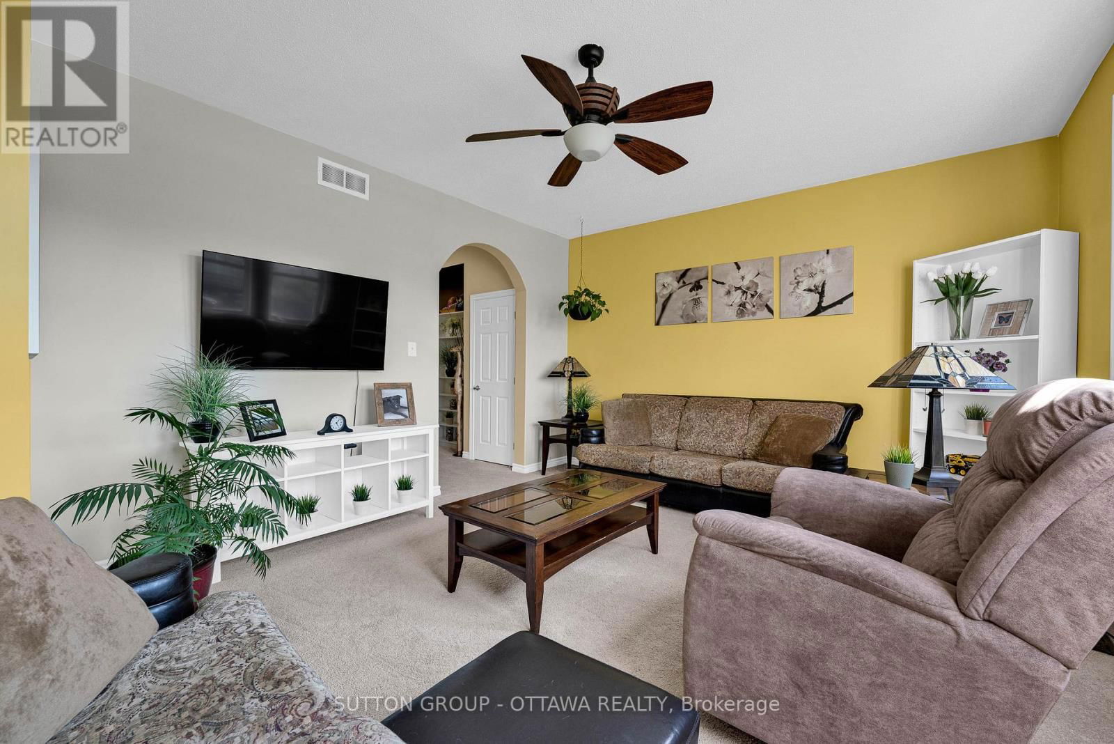 3596 CAMBRIAN ROAD Image 17