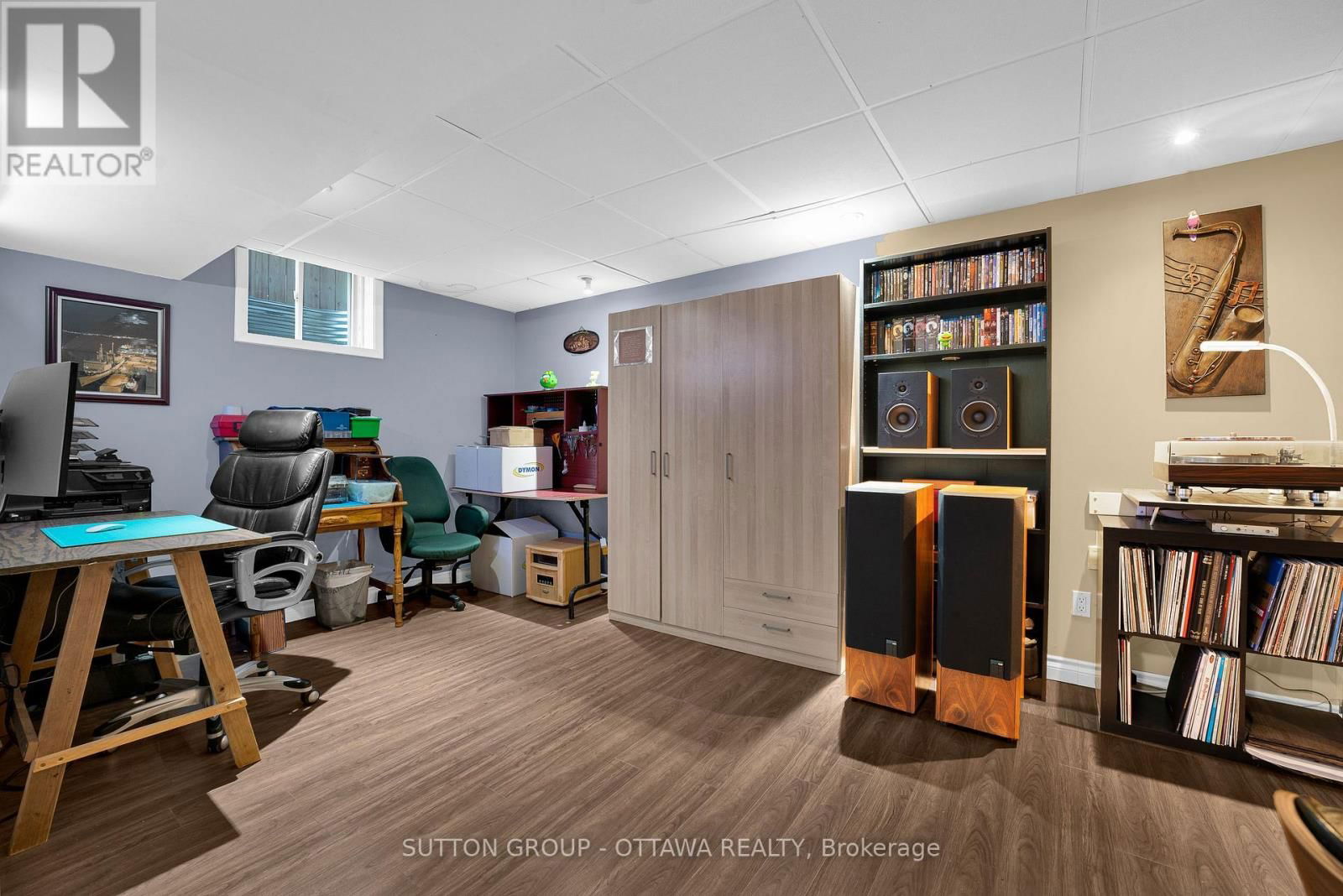 3596 CAMBRIAN ROAD Image 39