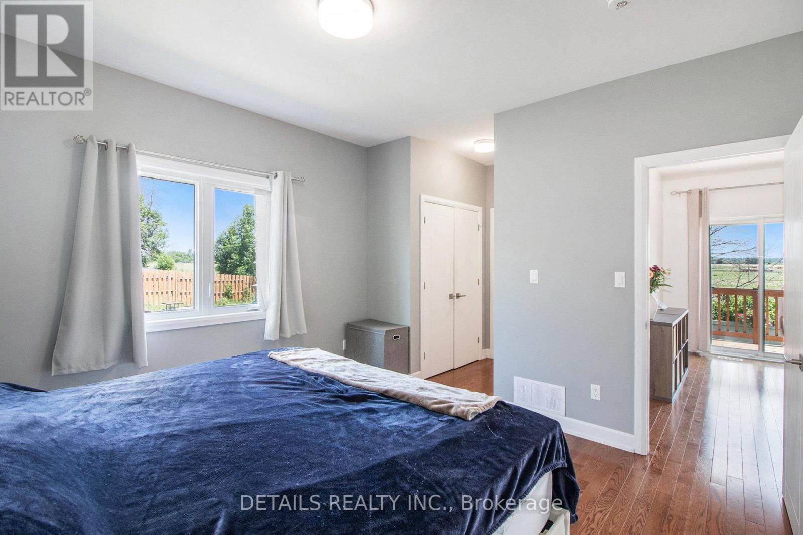 463 LANCASTER LANE Image 17
