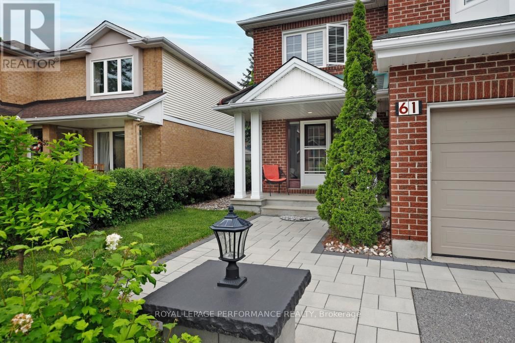 61 WYCLIFFE STREET Image 4