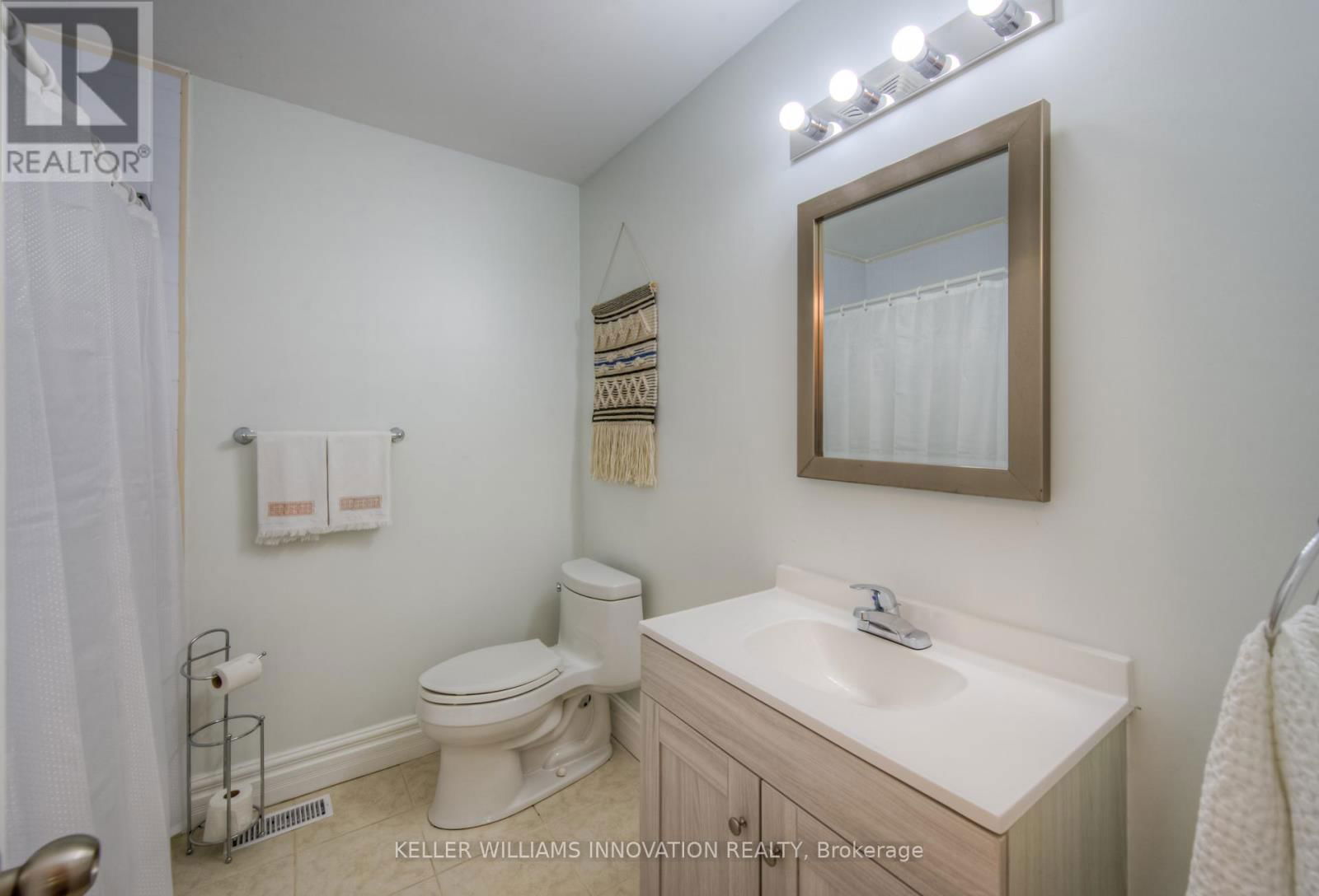 459 DRUMMERHILL CRESCENT Image 24