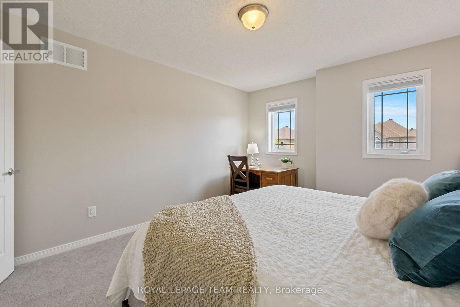 1871 GLENCREST ROAD Image 22