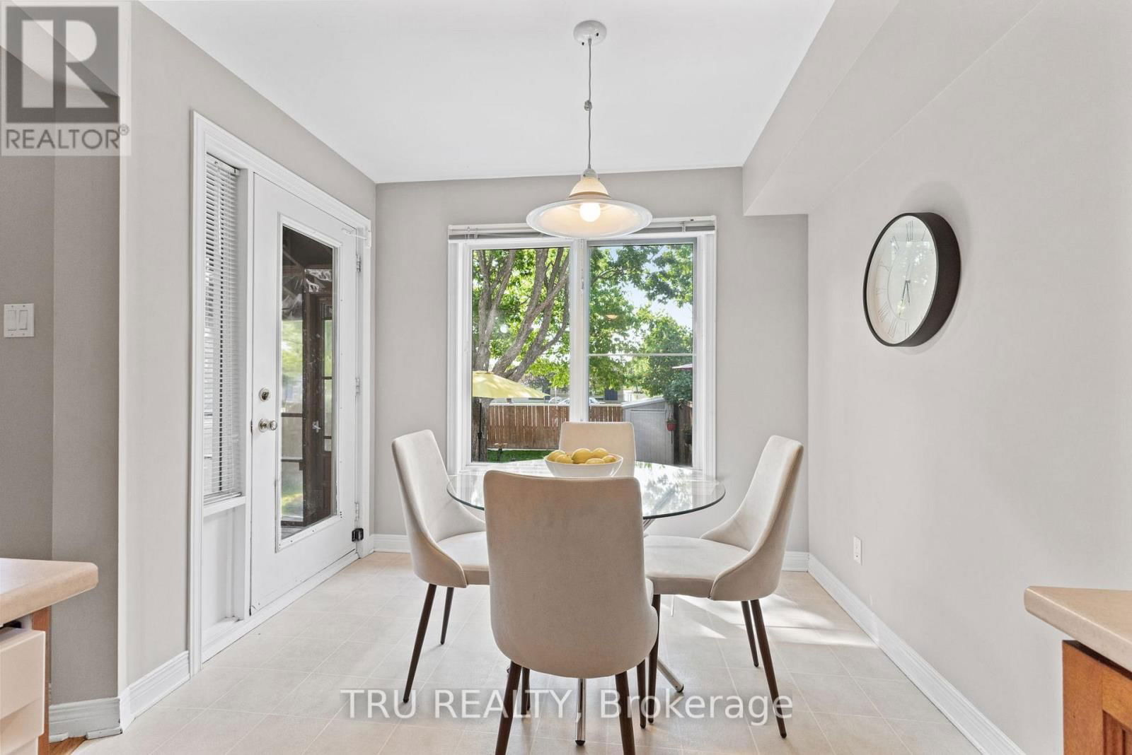 116 REDPATH DRIVE Image 10