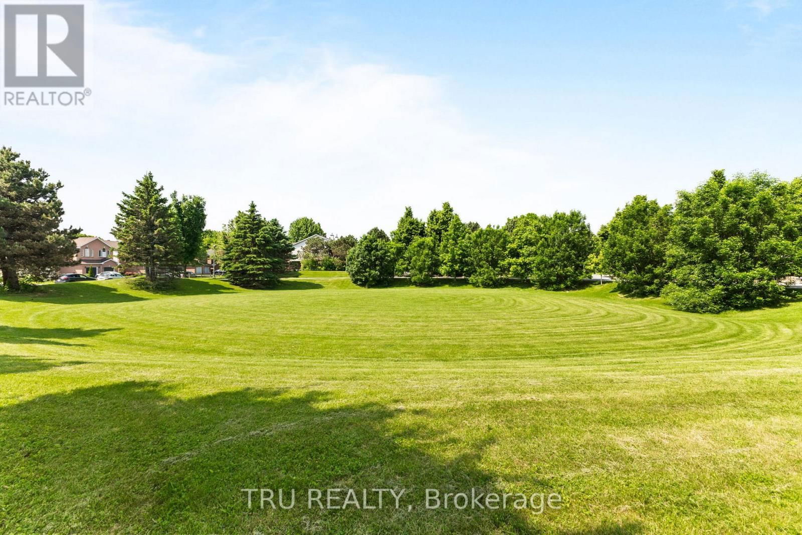 116 REDPATH DRIVE Image 43