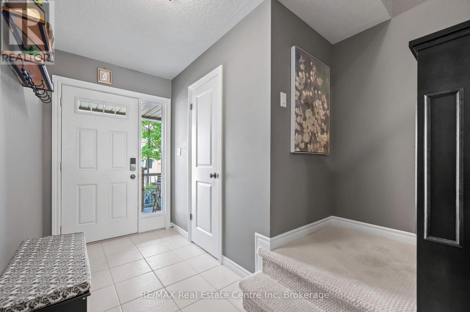 46 - 167 ARKELL ROAD Image 3