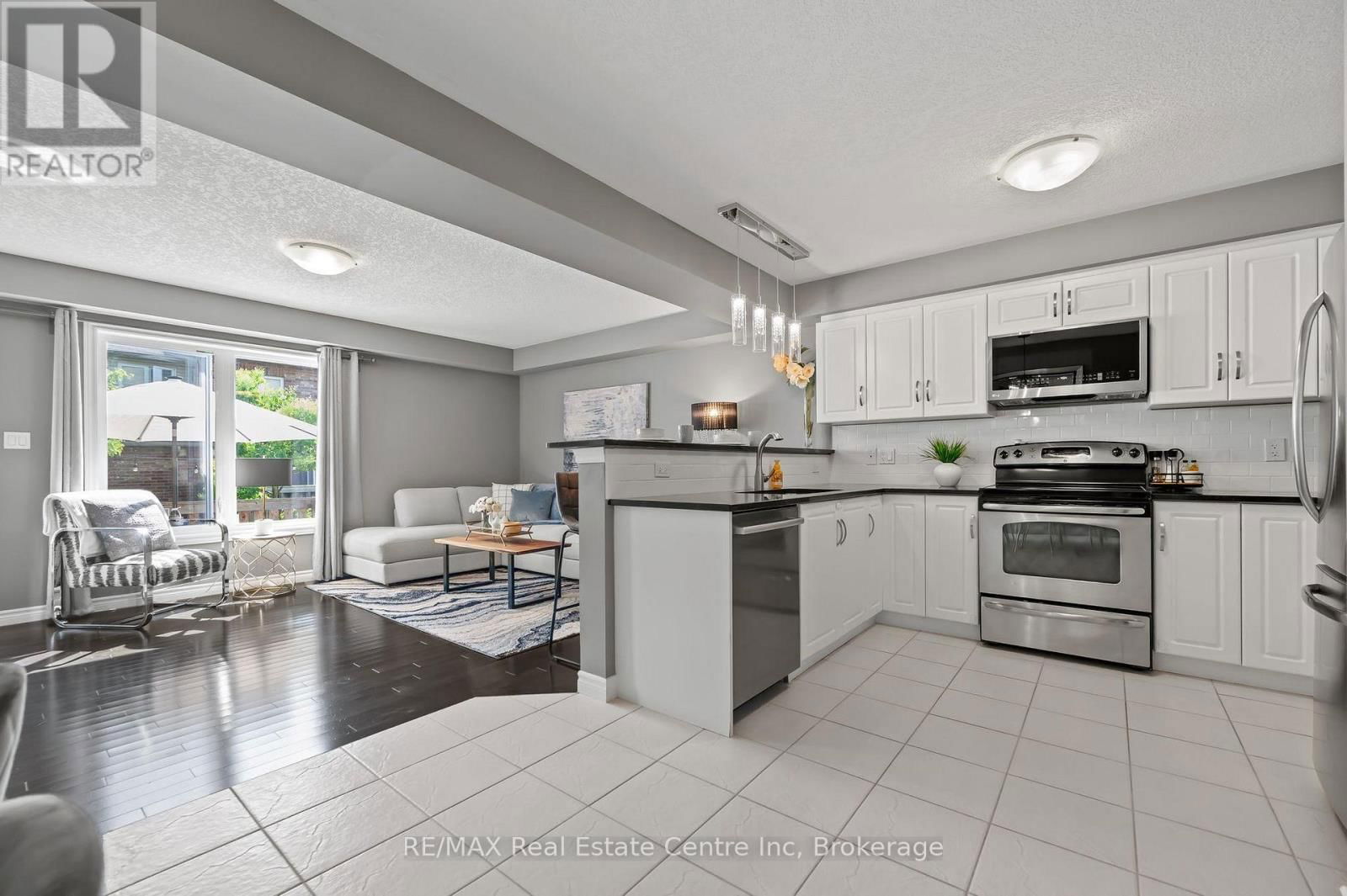 46 - 167 ARKELL ROAD Image 4