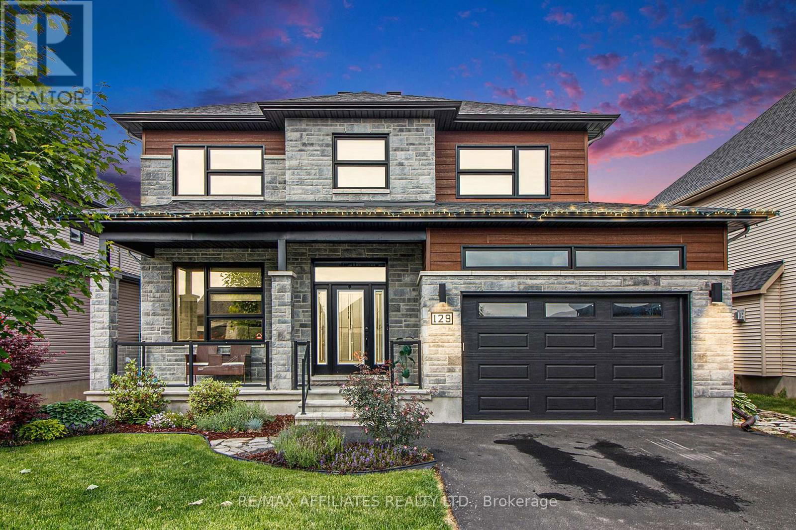 129 LYON STREET Image 1