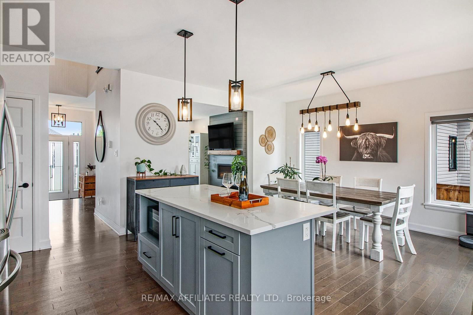 129 LYON STREET Image 15