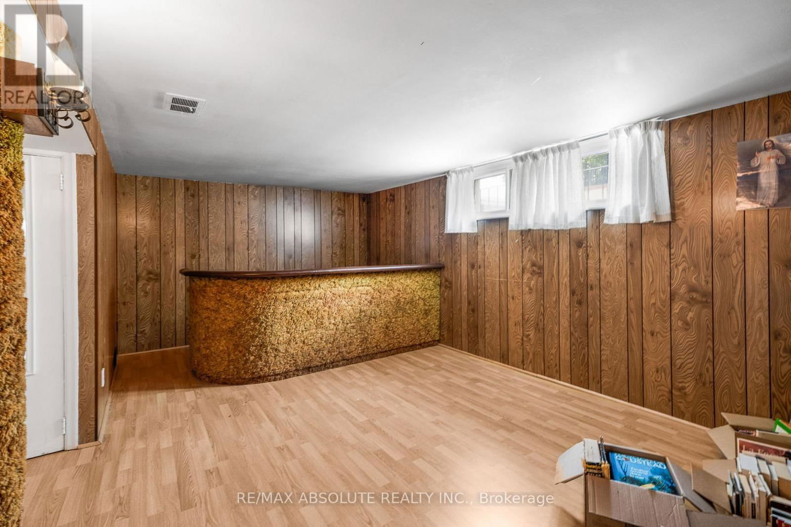 352 LACASSE AVENUE Image 25