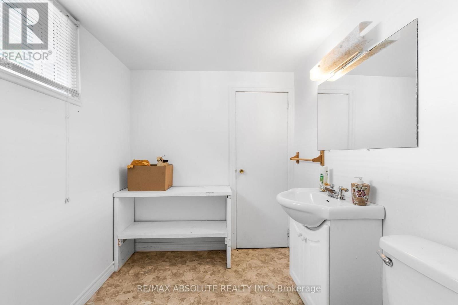 352 LACASSE AVENUE Image 27