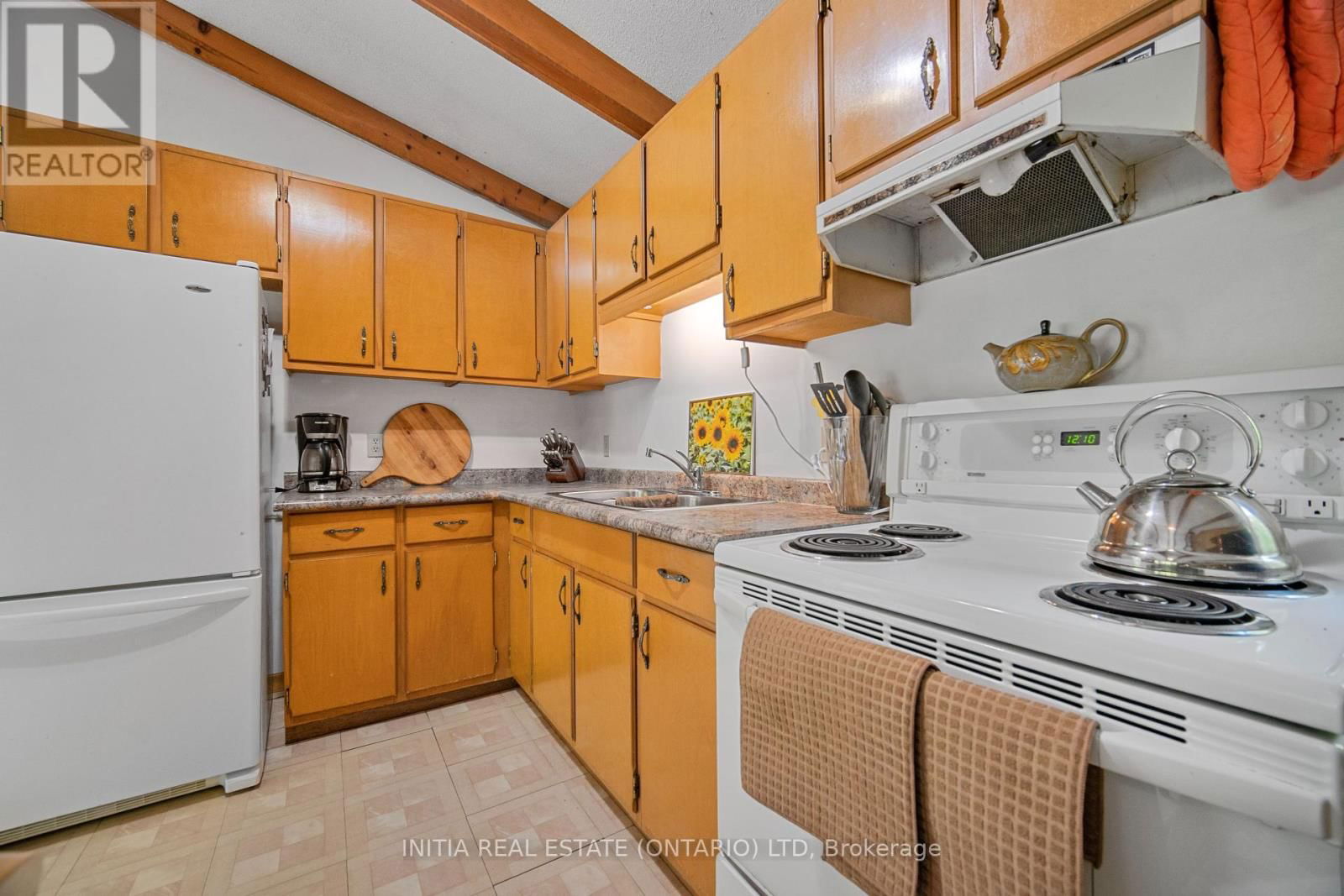 6078 DANBEA LANE Image 8