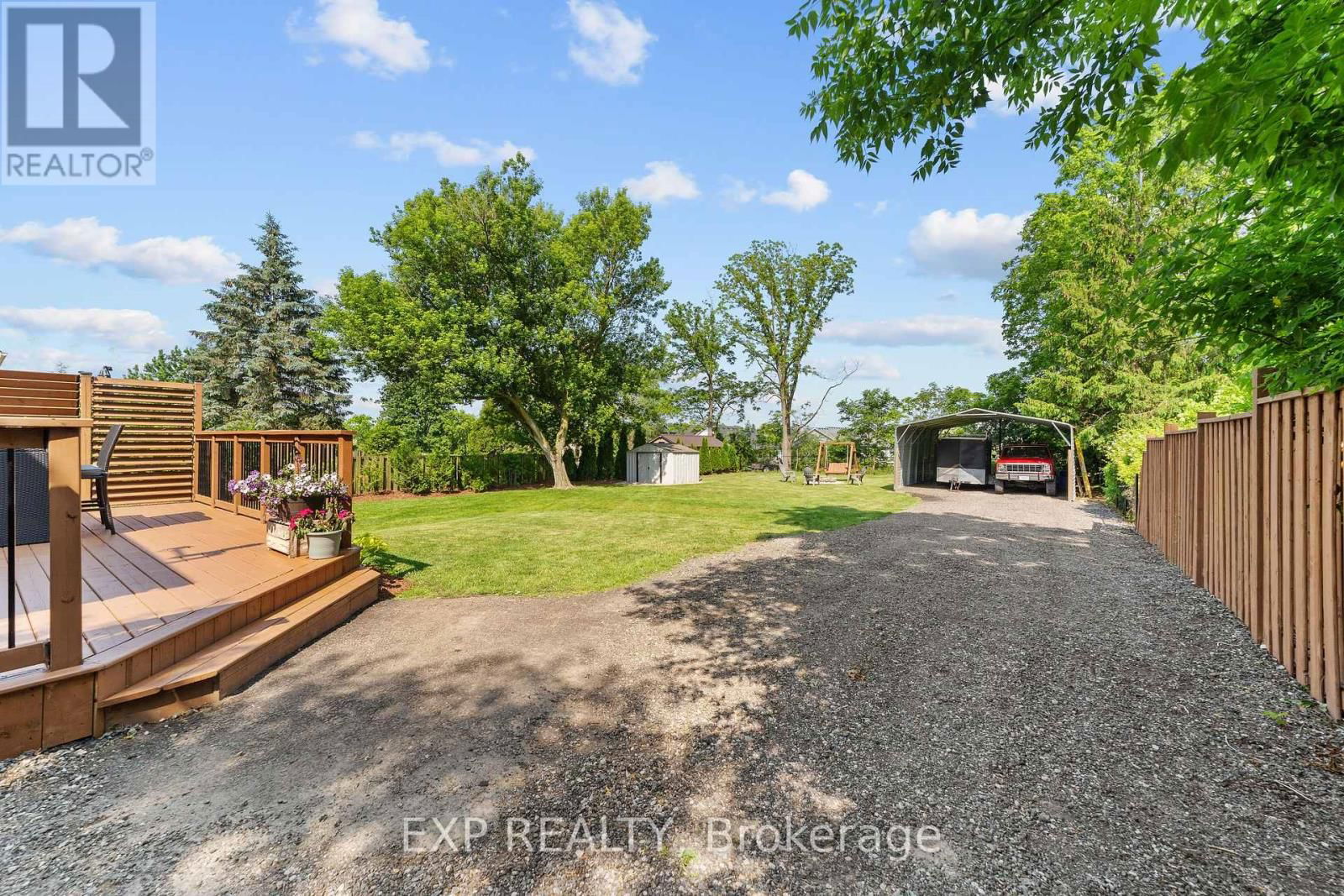 33202 BACK STREET Image 44