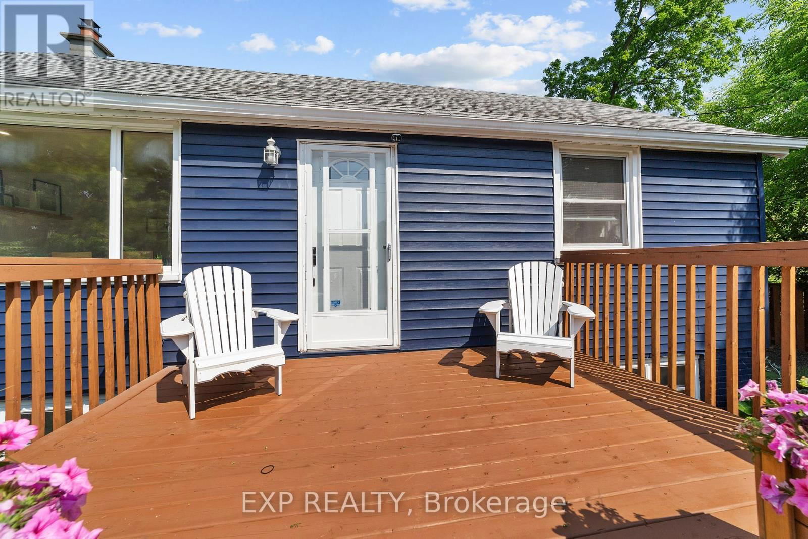 33202 BACK STREET Image 47