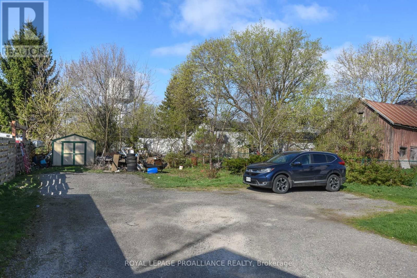 651 EDWARD STREET Image 7