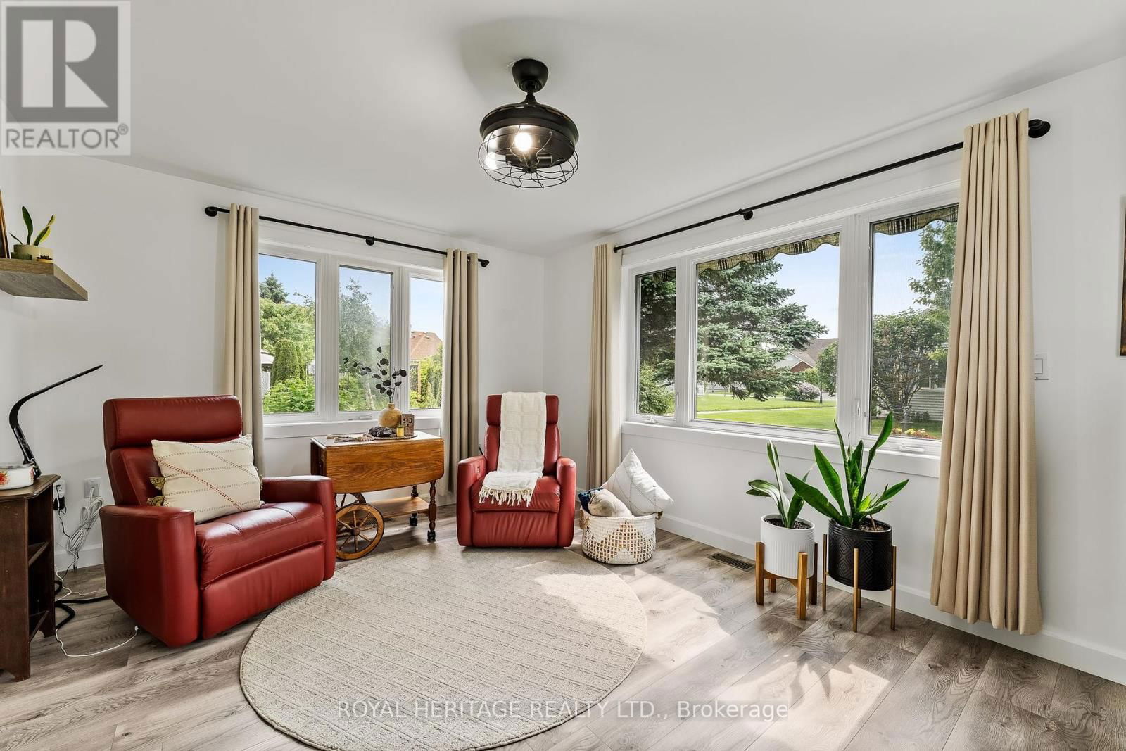 16 NESBITT DRIVE Image 16
