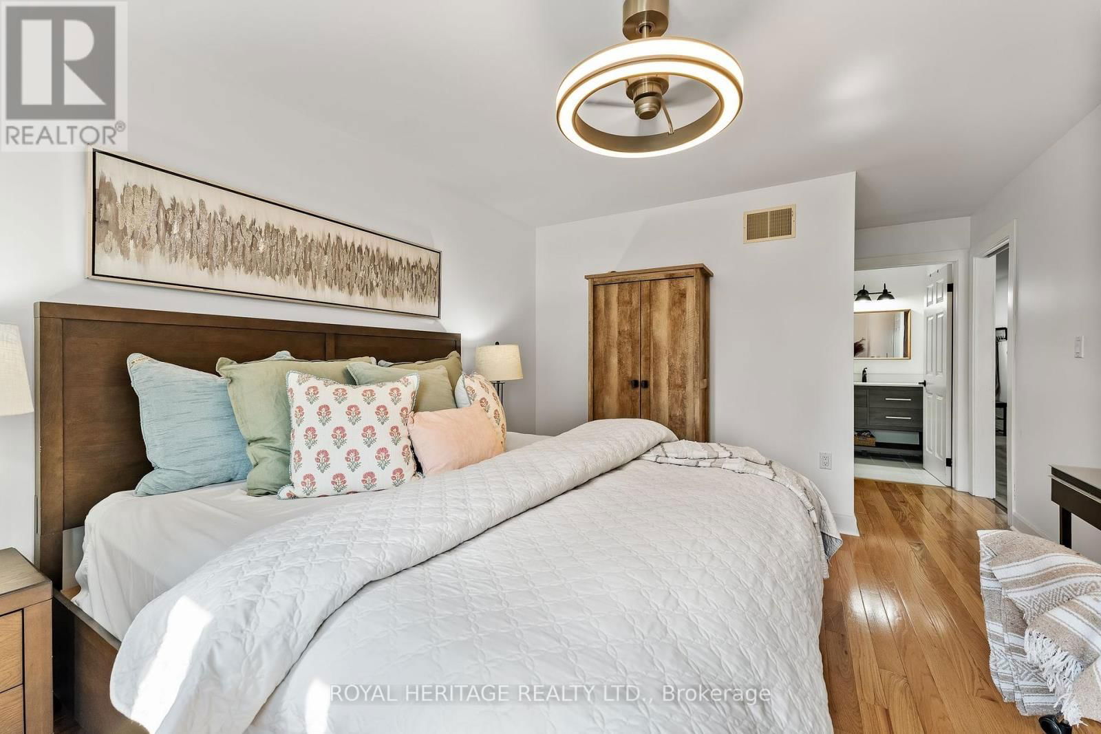 16 NESBITT DRIVE Image 19