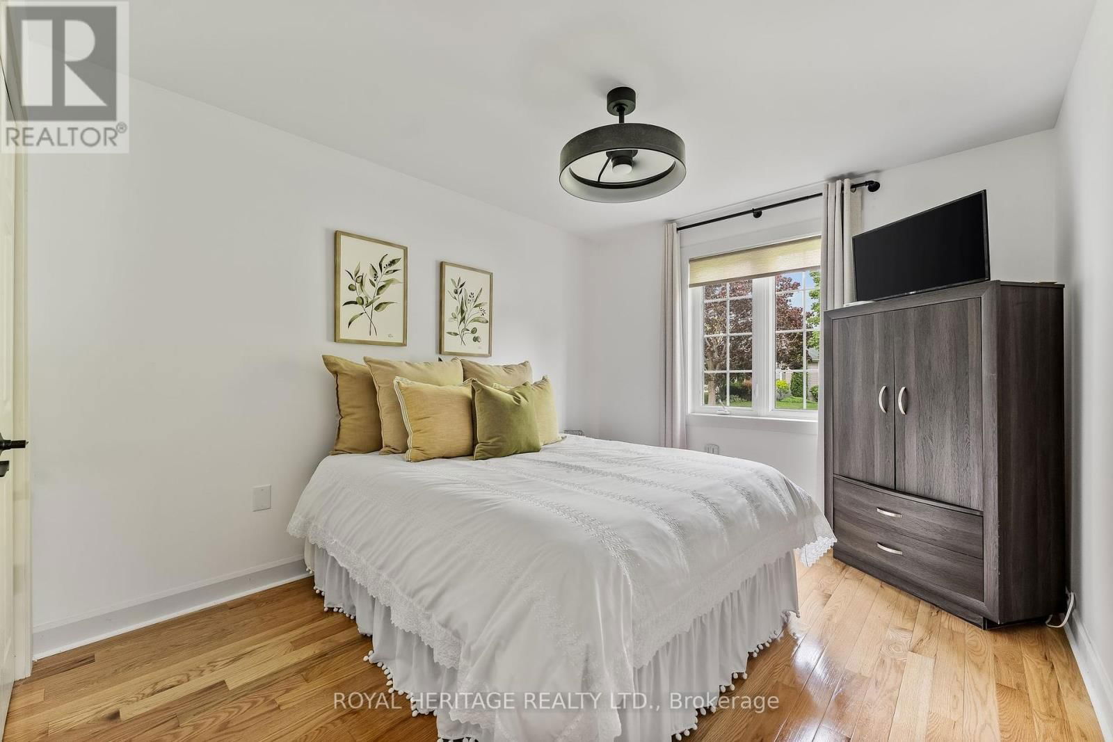 16 NESBITT DRIVE Image 21