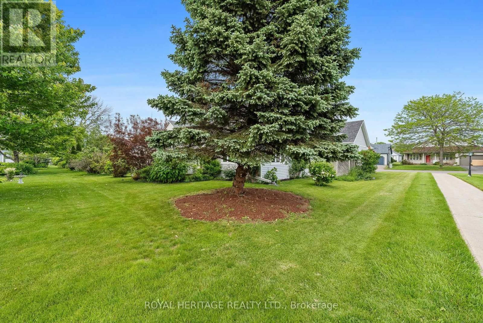16 NESBITT DRIVE Image 30