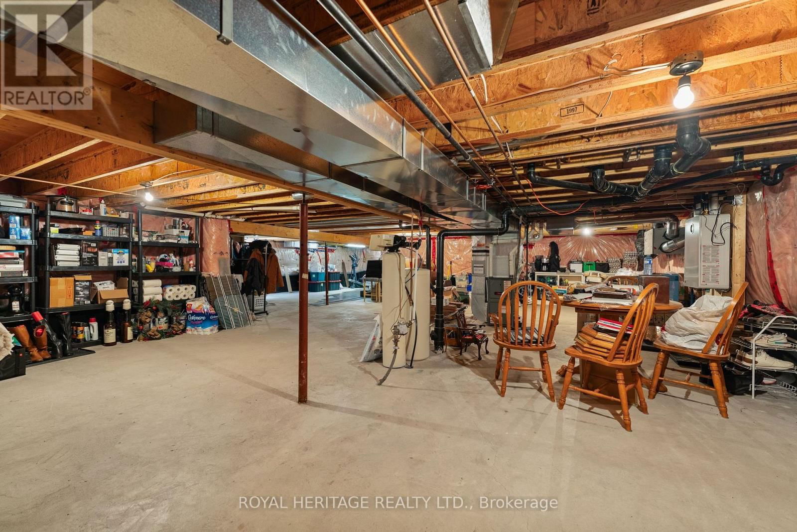16 NESBITT DRIVE Image 35