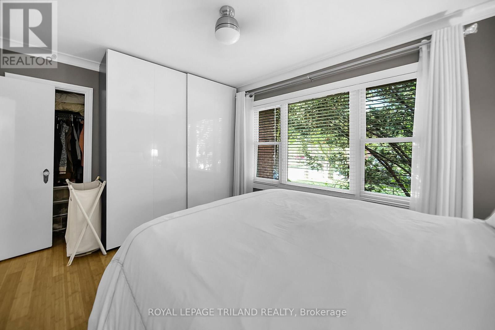 579 REGENT STREET Image 20