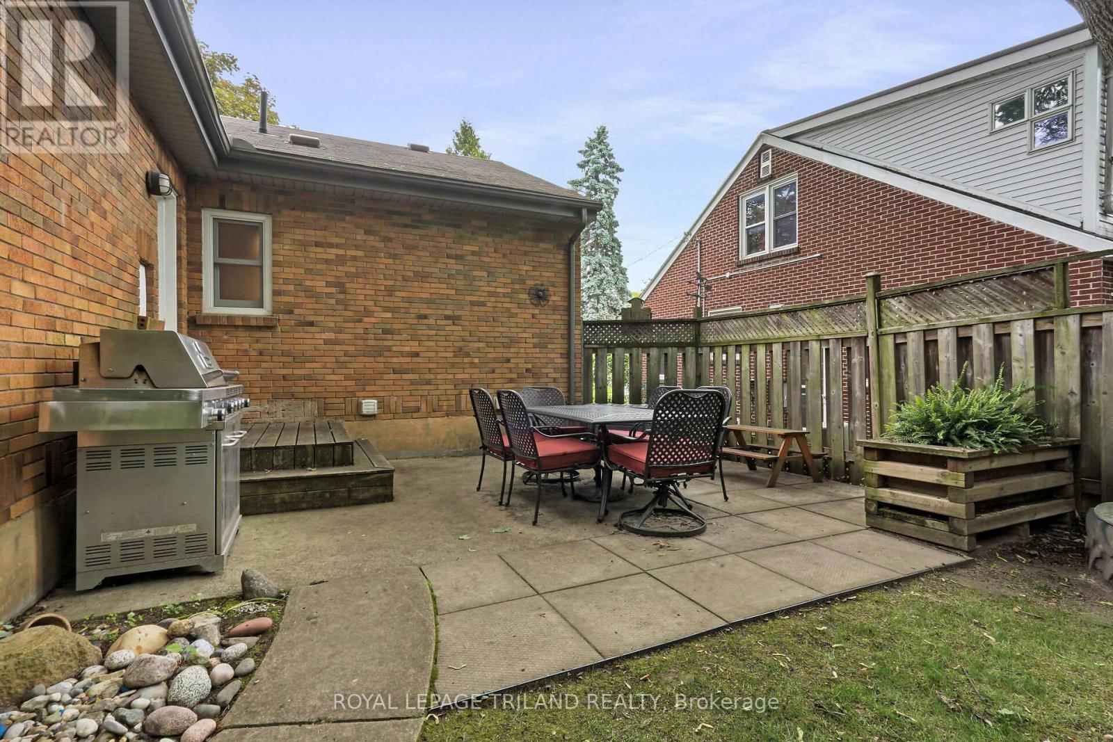 579 REGENT STREET Image 41