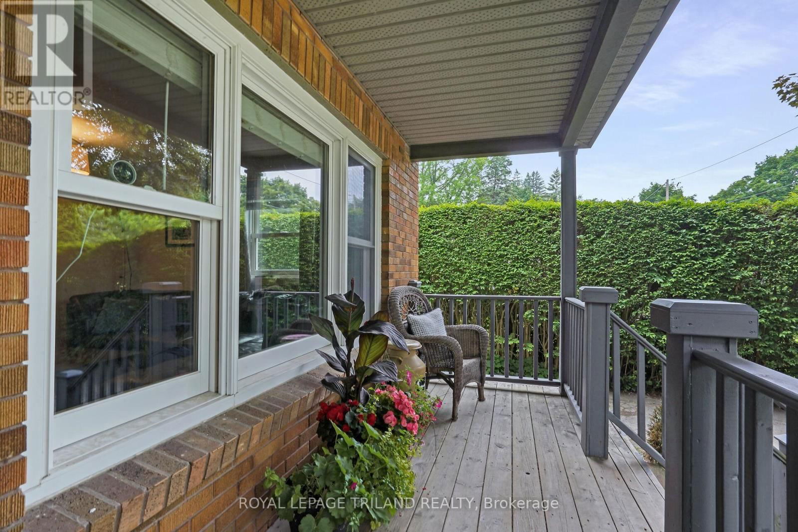 579 REGENT STREET Image 6