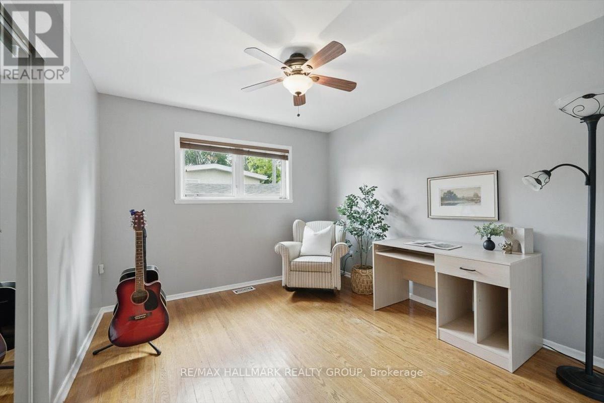 240 KENNEDY LANE WEST Image 16