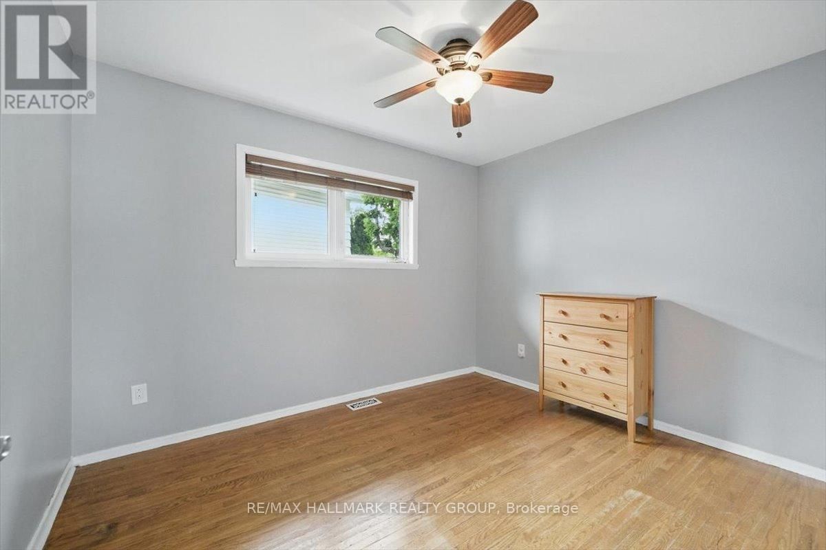 240 KENNEDY LANE WEST Image 18
