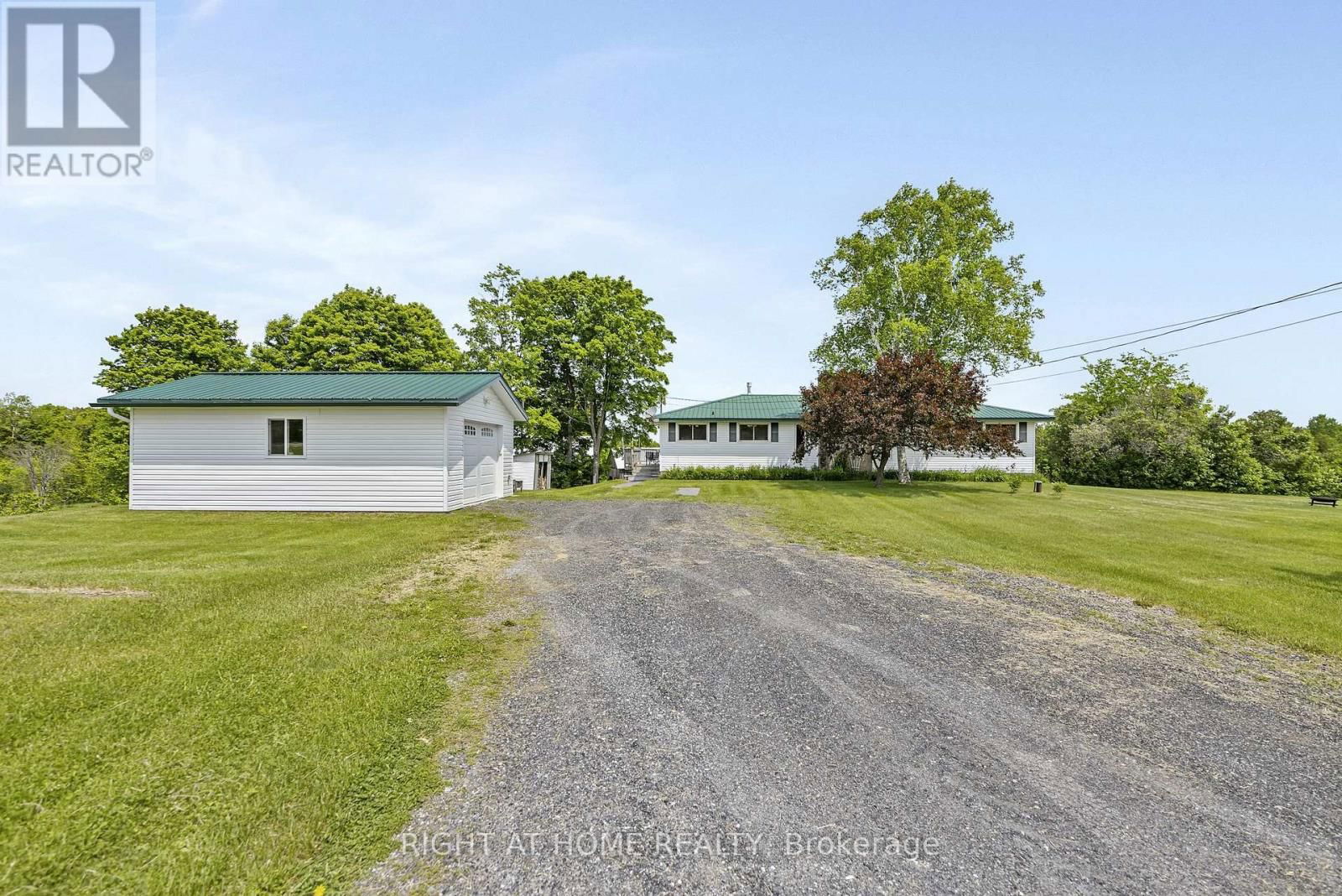 2720 BELL LINE ROAD NORTH Image 3