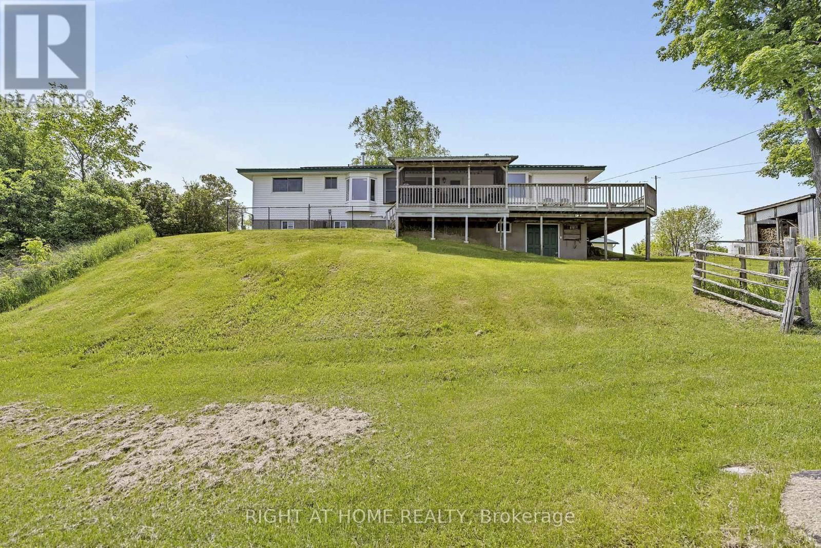 2720 BELL LINE ROAD NORTH Image 30