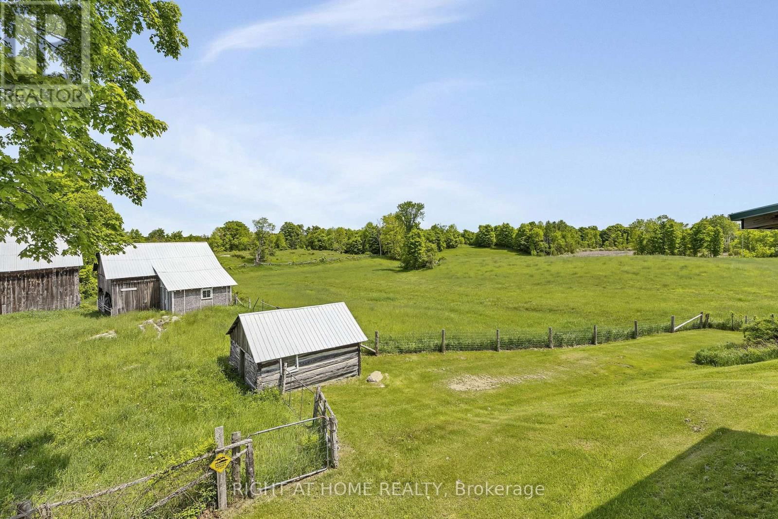 2720 BELL LINE ROAD NORTH Image 35