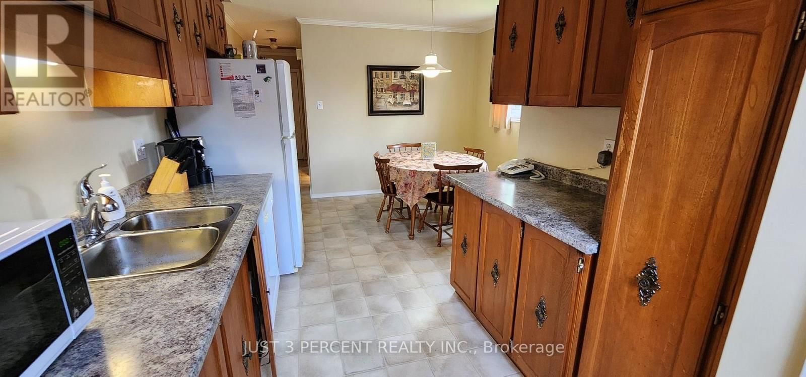 1087 ST PAUL'S STREET Image 17