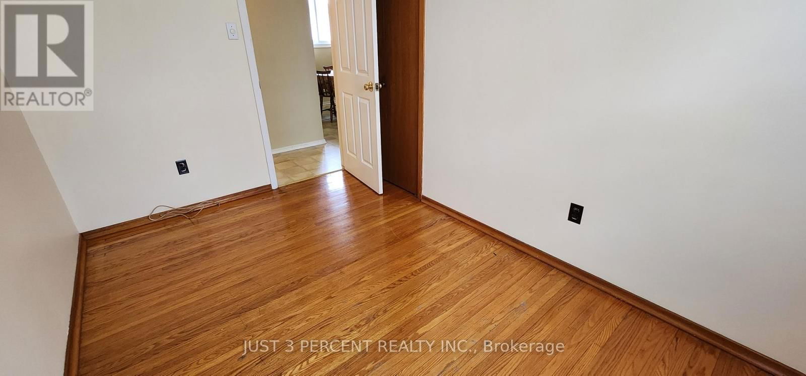 1087 ST PAUL'S STREET Image 21