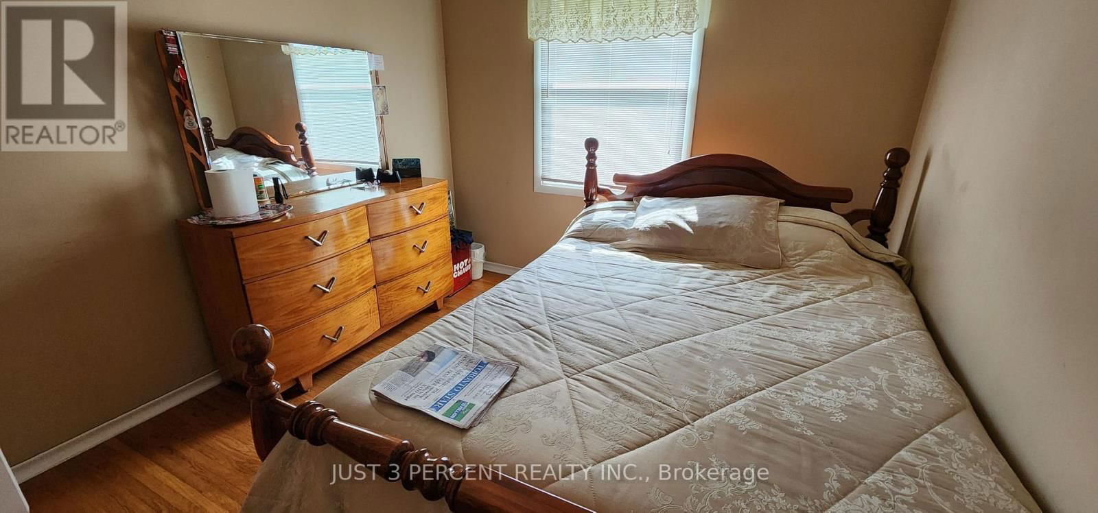 1087 ST PAUL'S STREET Image 23