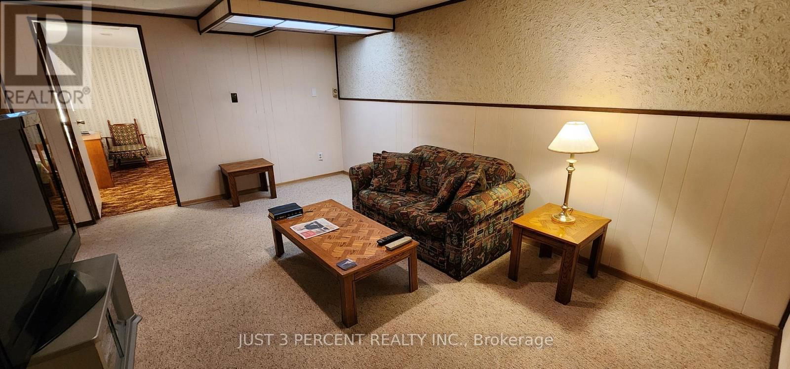 1087 ST PAUL'S STREET Image 31