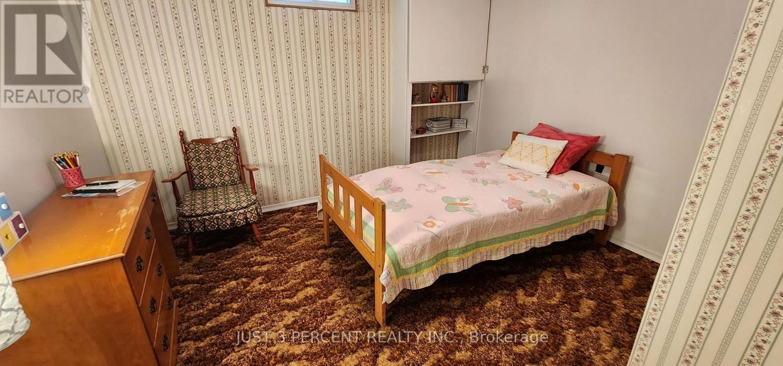 1087 ST PAUL'S STREET Image 33