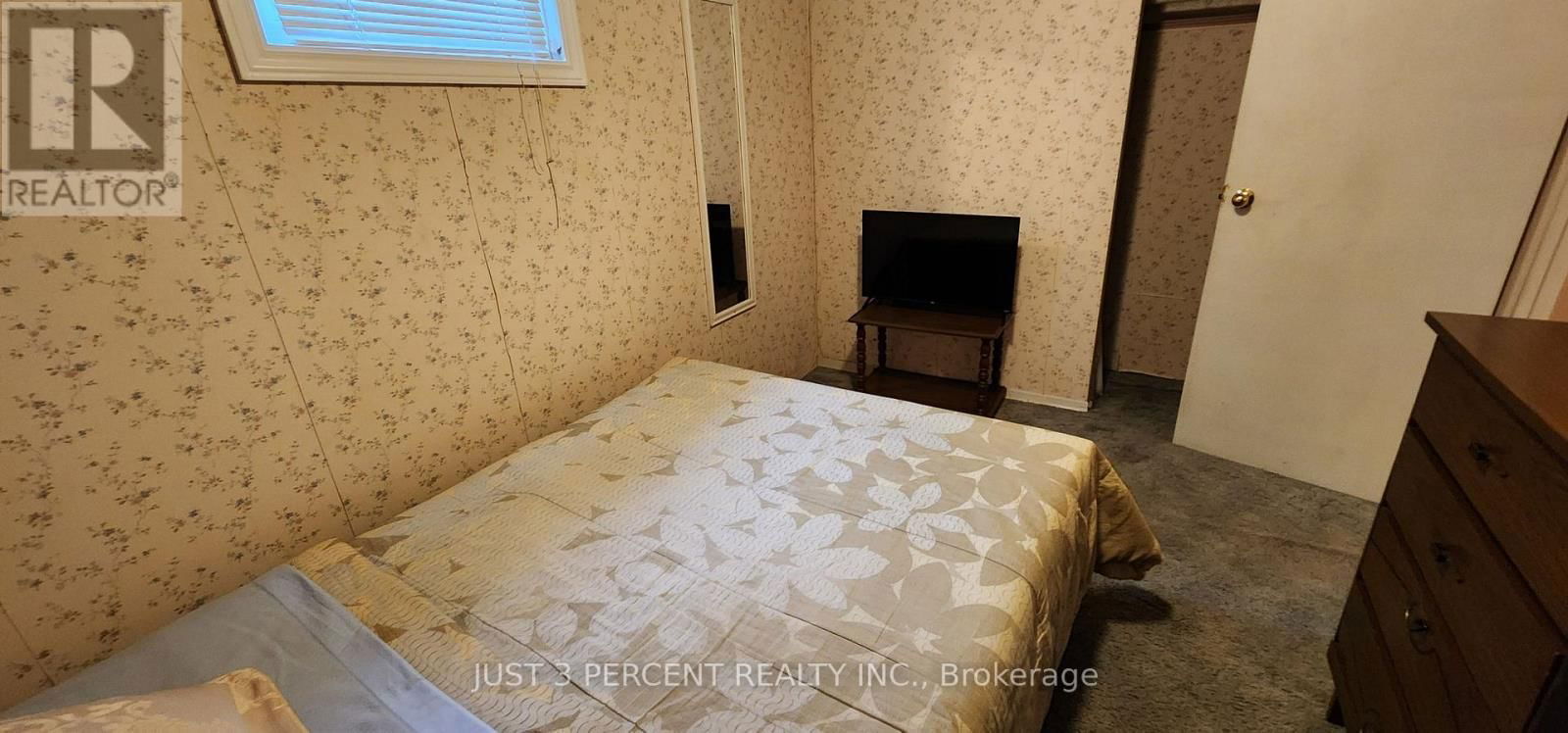 1087 ST PAUL'S STREET Image 37
