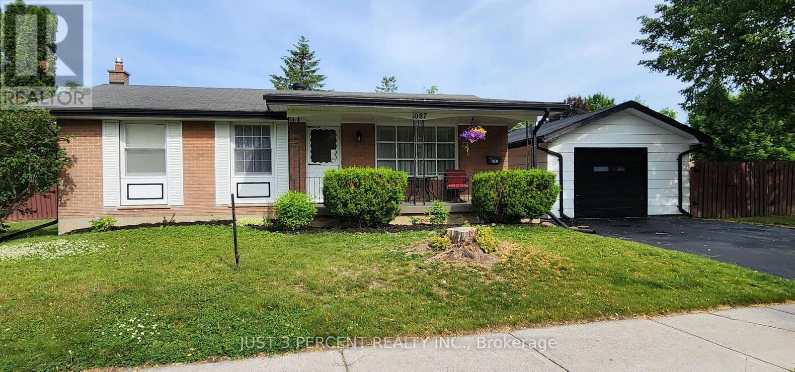 1087 ST PAUL'S STREET Image 38