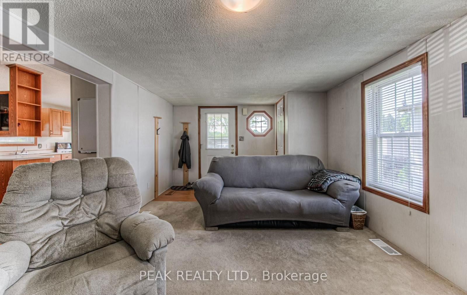 61 - 580 BEAVER CREEK ROAD Image 7