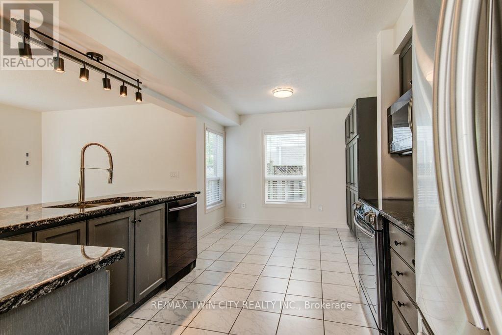 153 STARWOOD DRIVE Image 11
