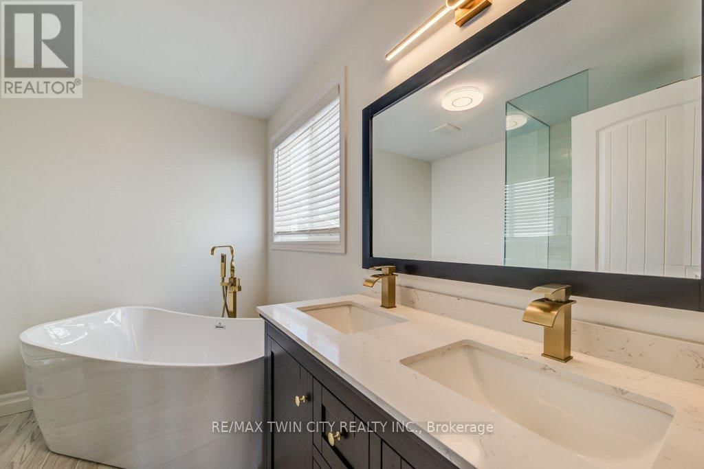 153 STARWOOD DRIVE Image 31