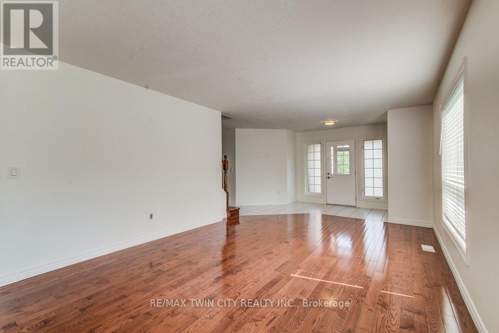 153 STARWOOD DRIVE Image 6