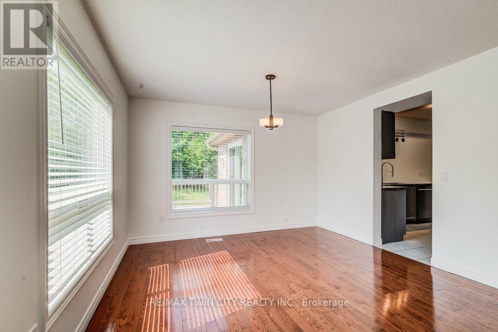 153 STARWOOD DRIVE Image 9