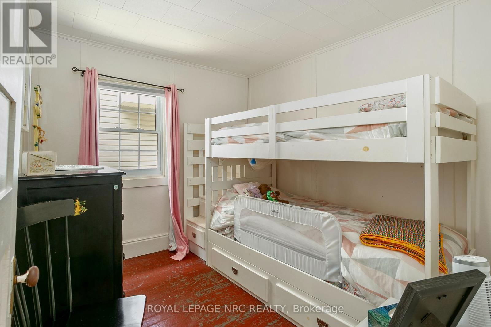 3786 TERRACE LANE Image 16